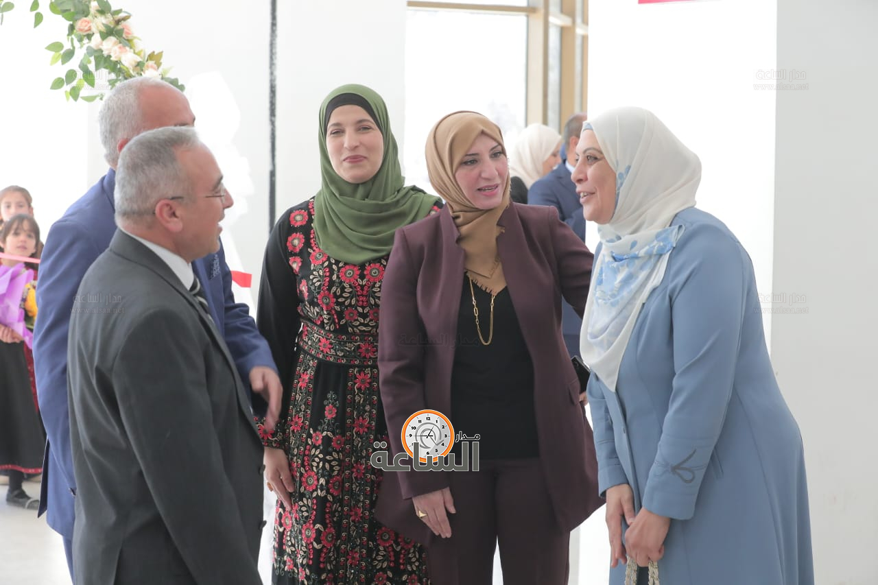 Madar Al-Saa Images 0.11546536235143012