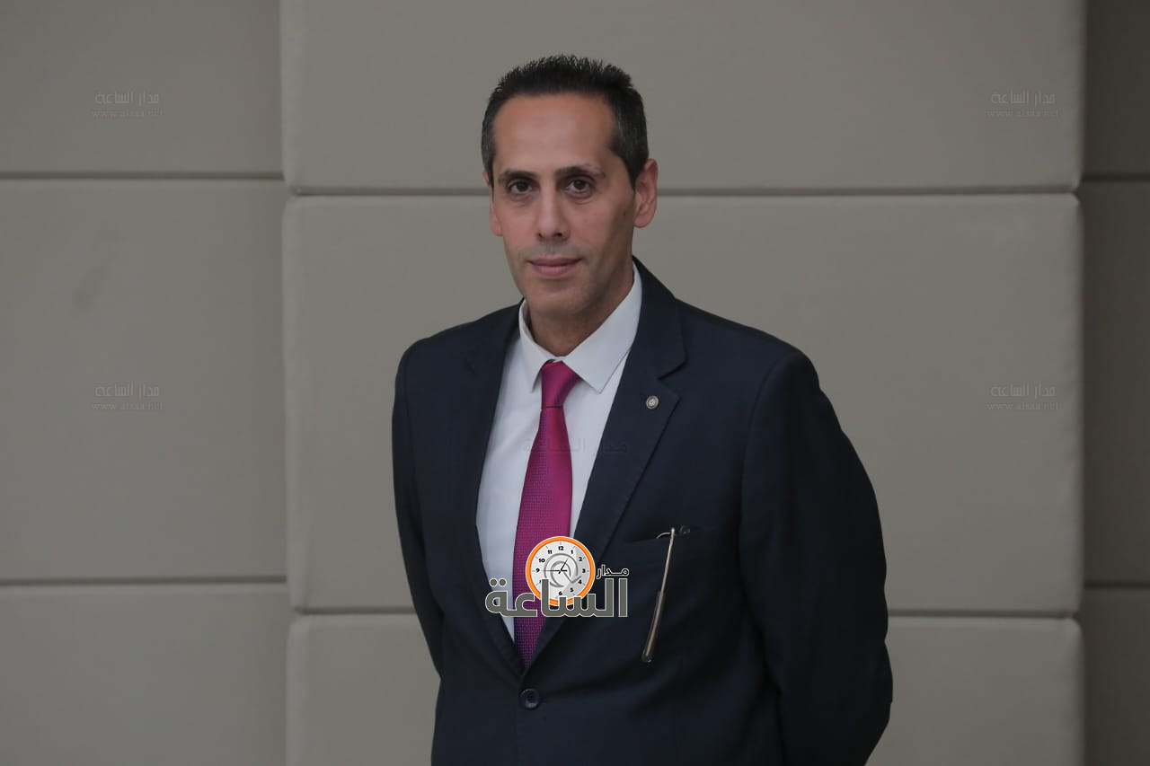 Madar Al-Saa Images 0.6265339652388957