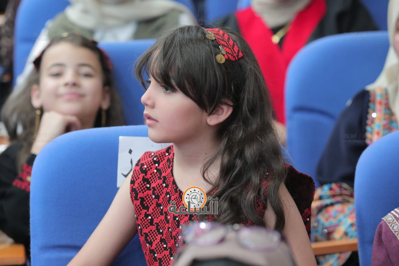 Madar Al-Saa Images 0.9139855436573988