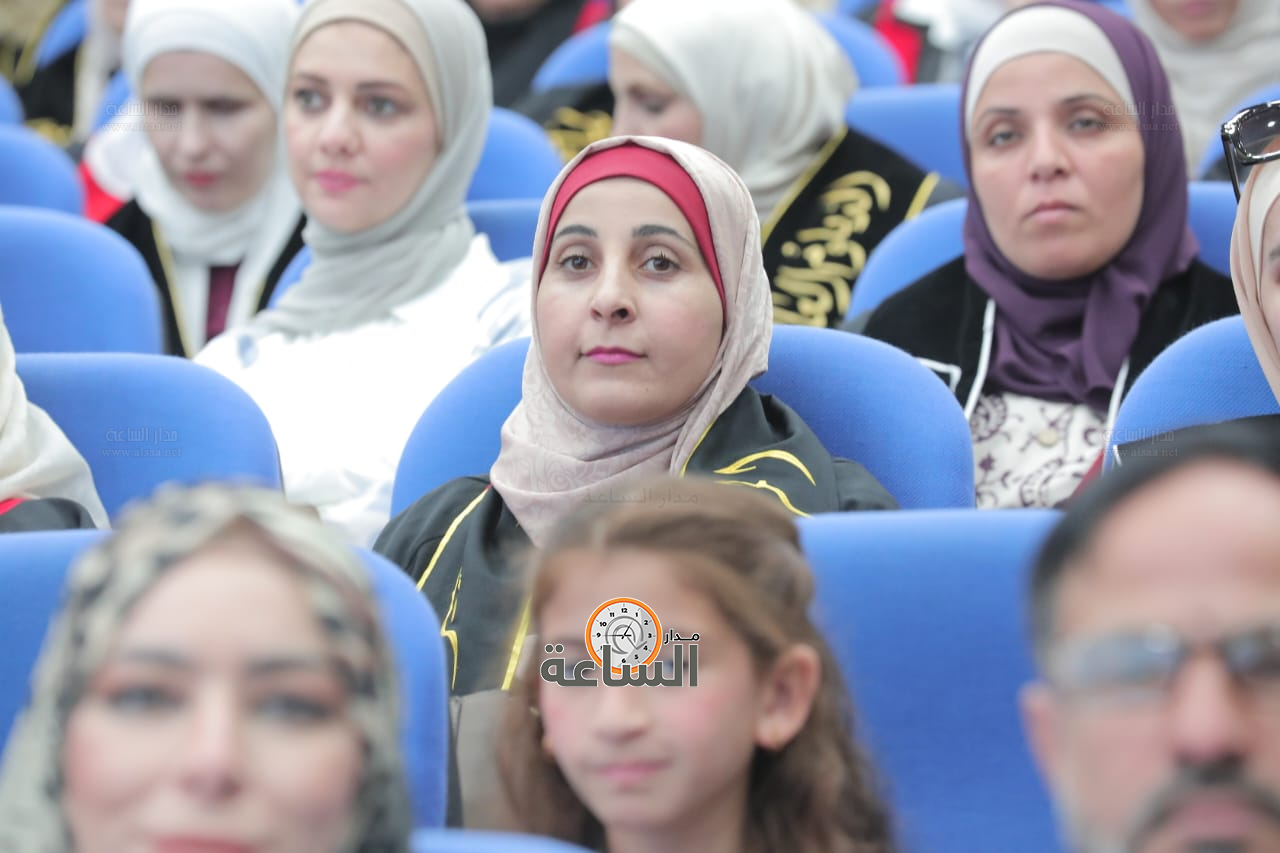 Madar Al-Saa Images 0.4664106235310682