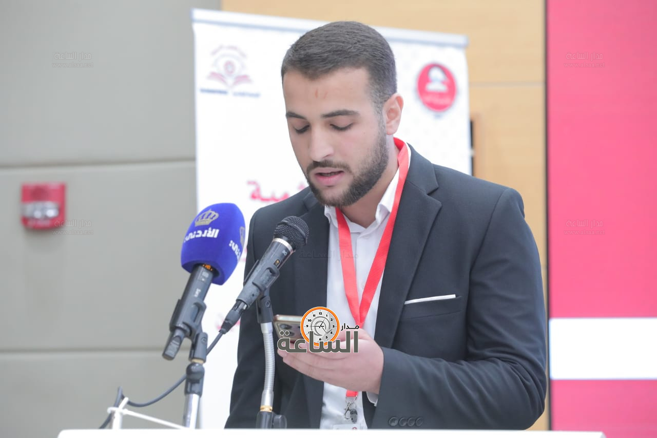 Madar Al-Saa Images 0.9174219196207074