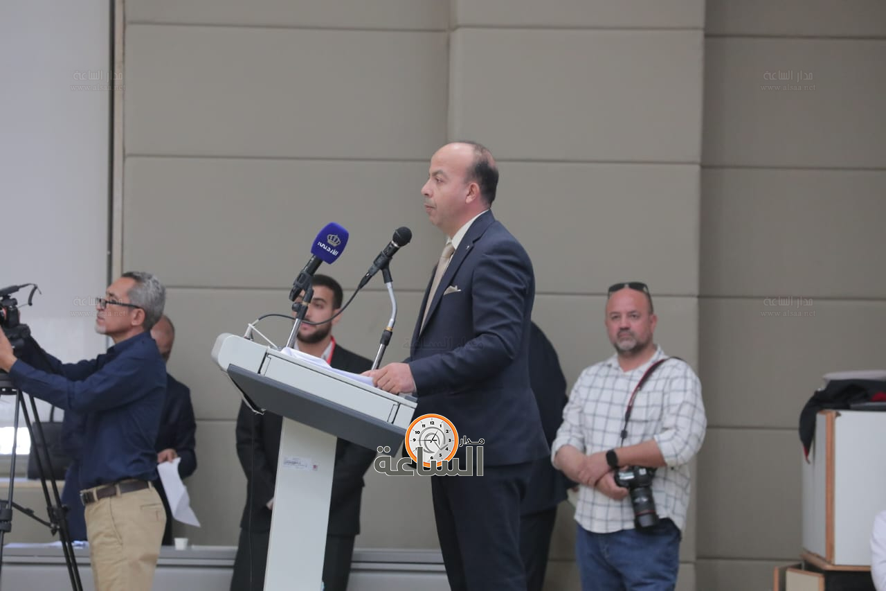 Madar Al-Saa Images 0.33792076487938016