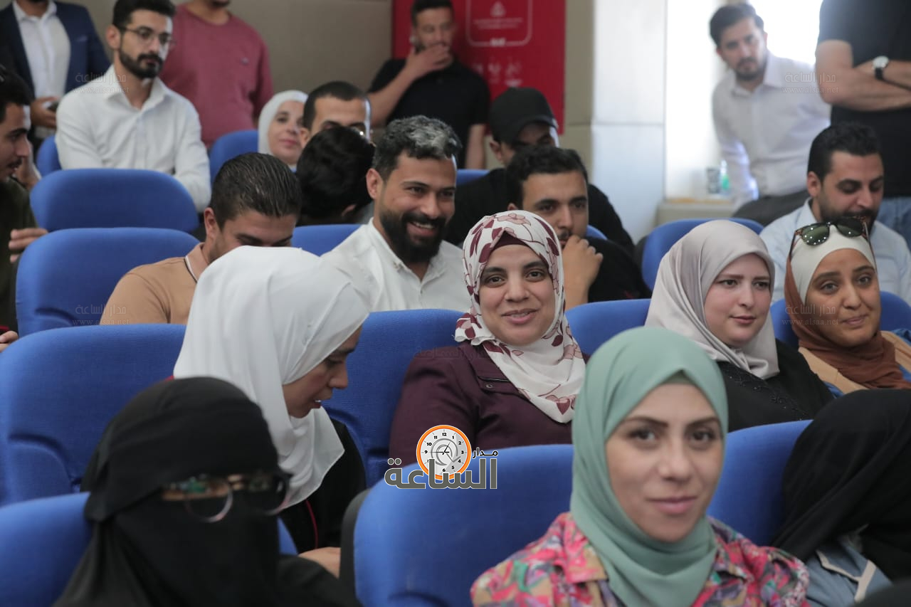 Madar Al-Saa Images 0.9189196831715915