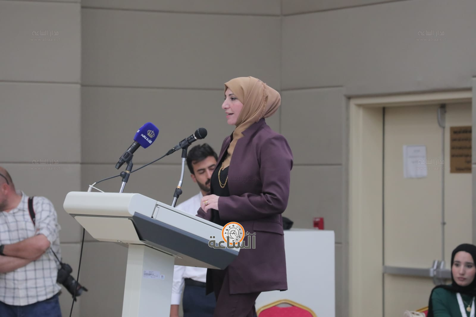 Madar Al-Saa Images 0.23317090793378747