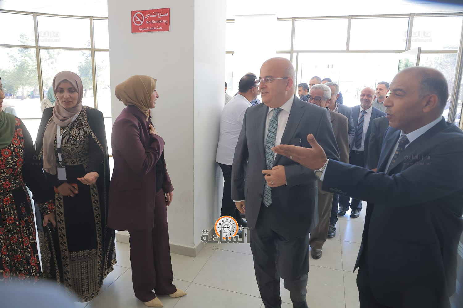 Madar Al-Saa Images 0.6409611022875056