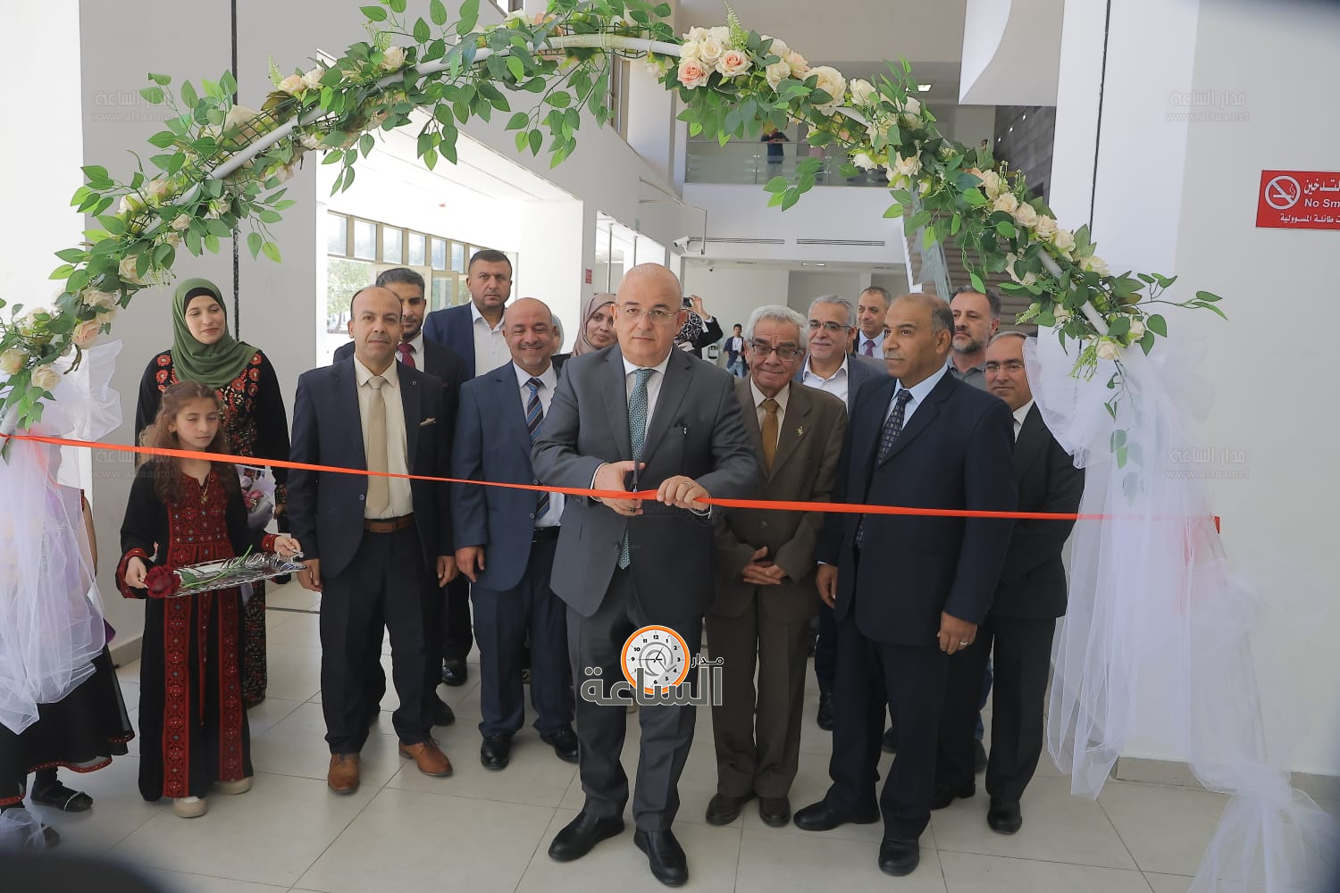 Madar Al-Saa Images 0.15087167526499423