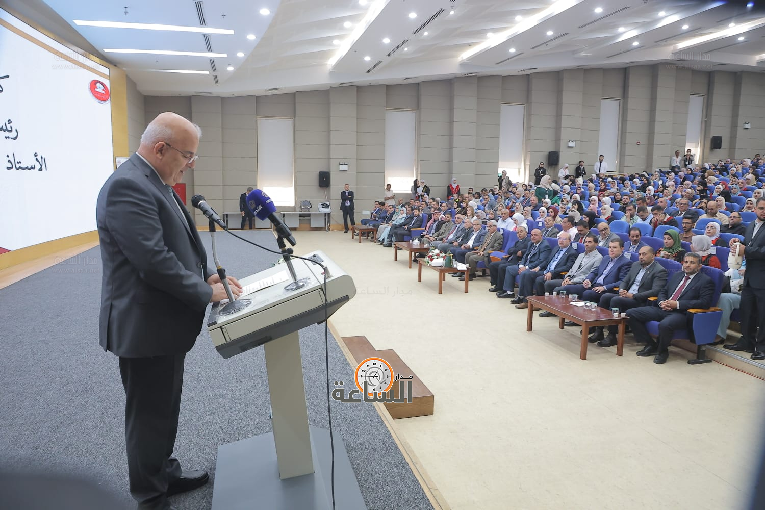 Madar Al-Saa Images 0.7095387073089457