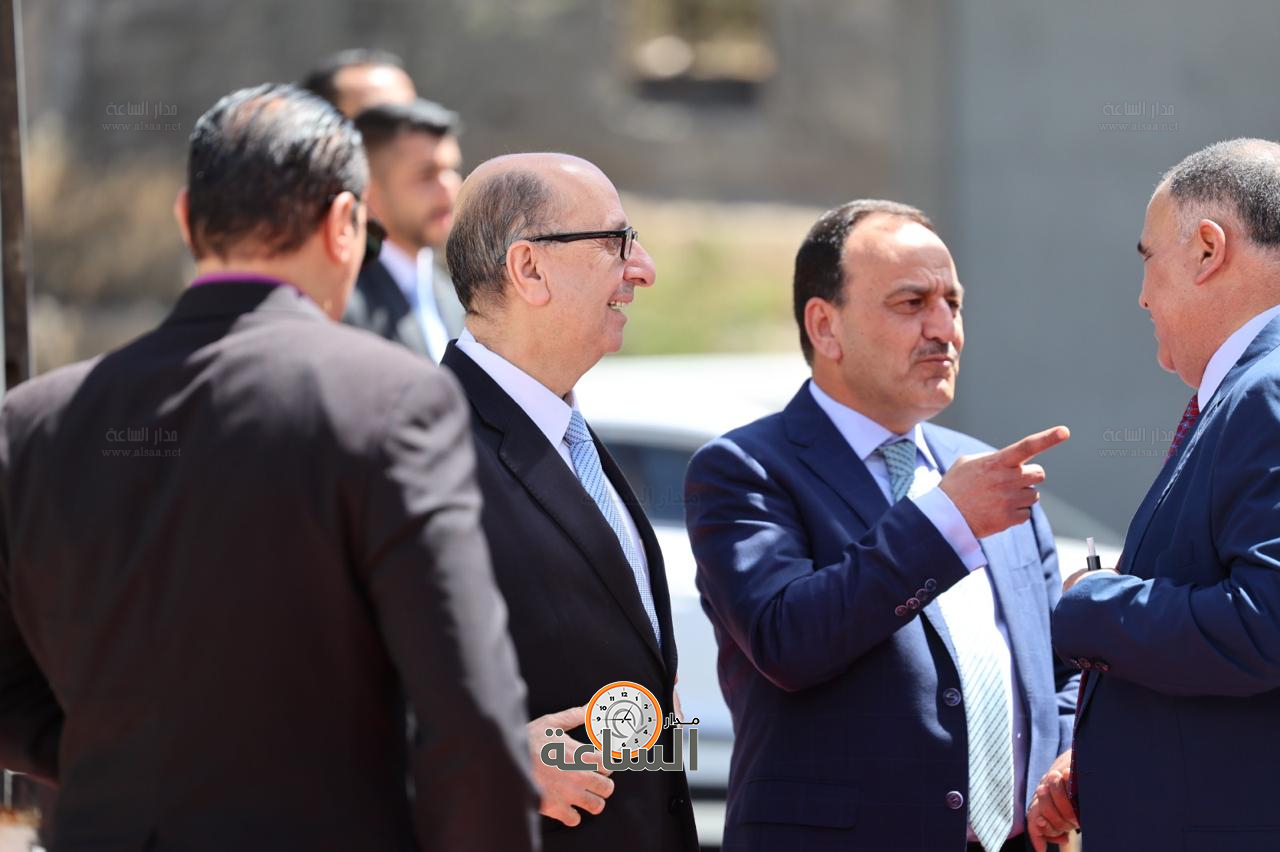 Madar Al-Saa Images 0.9994900041013004