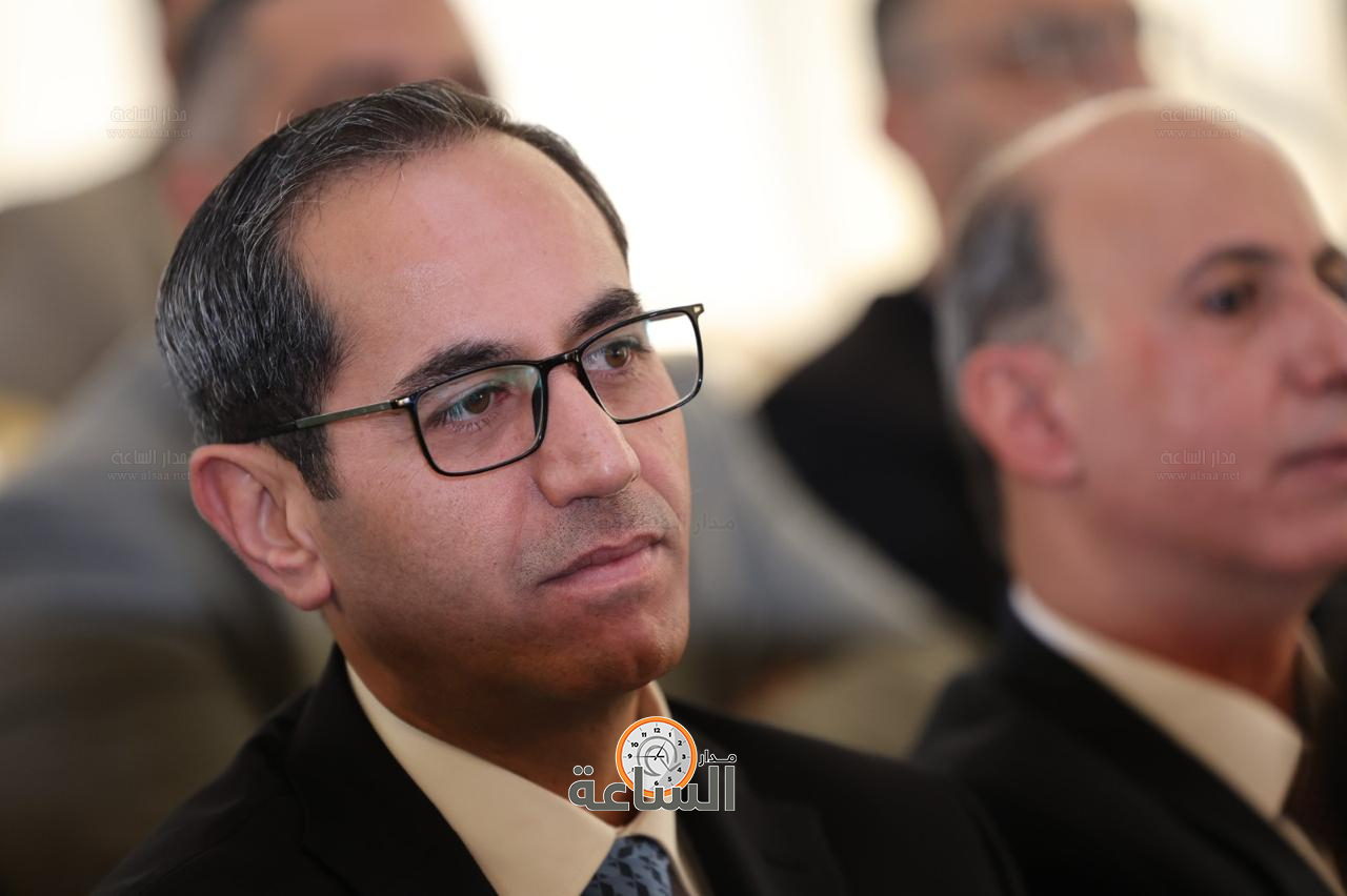 Madar Al-Saa Images 0.9666180221250956