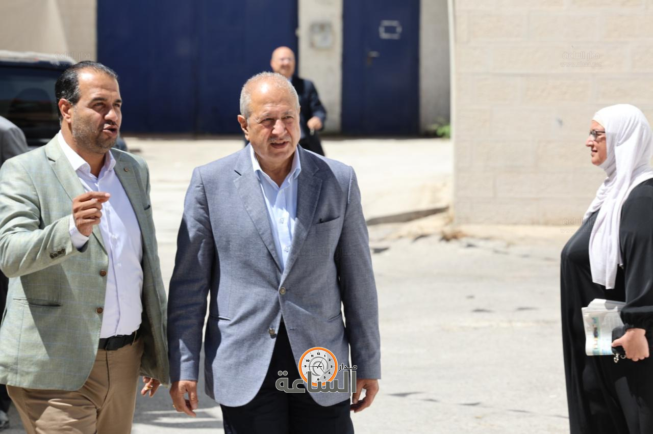 Madar Al-Saa Images 0.606384278082621