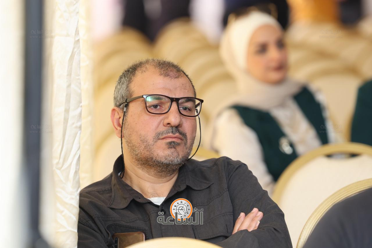 Madar Al-Saa Images 0.3849542089696306