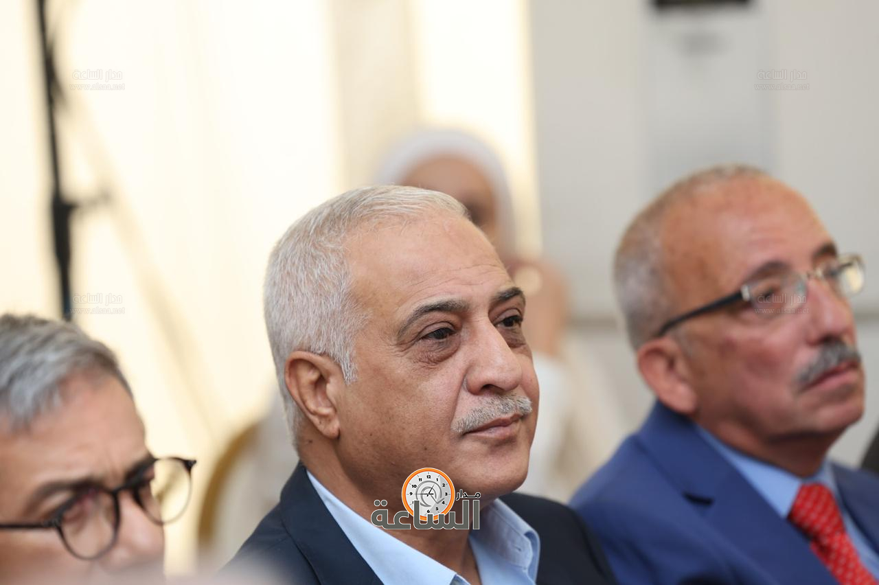 Madar Al-Saa Images 0.7406247822822439