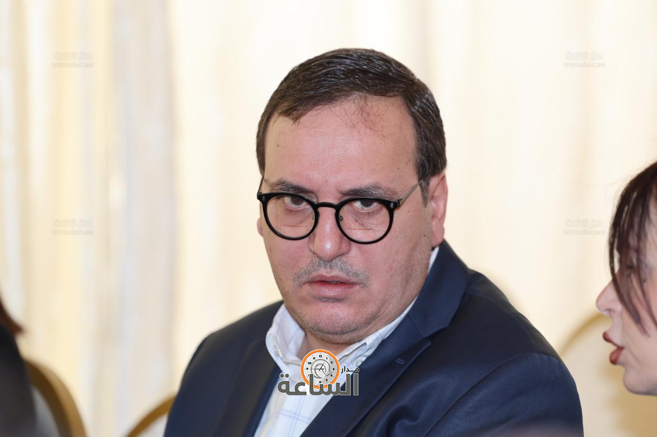 Madar Al-Saa Images 0.17505407613798296