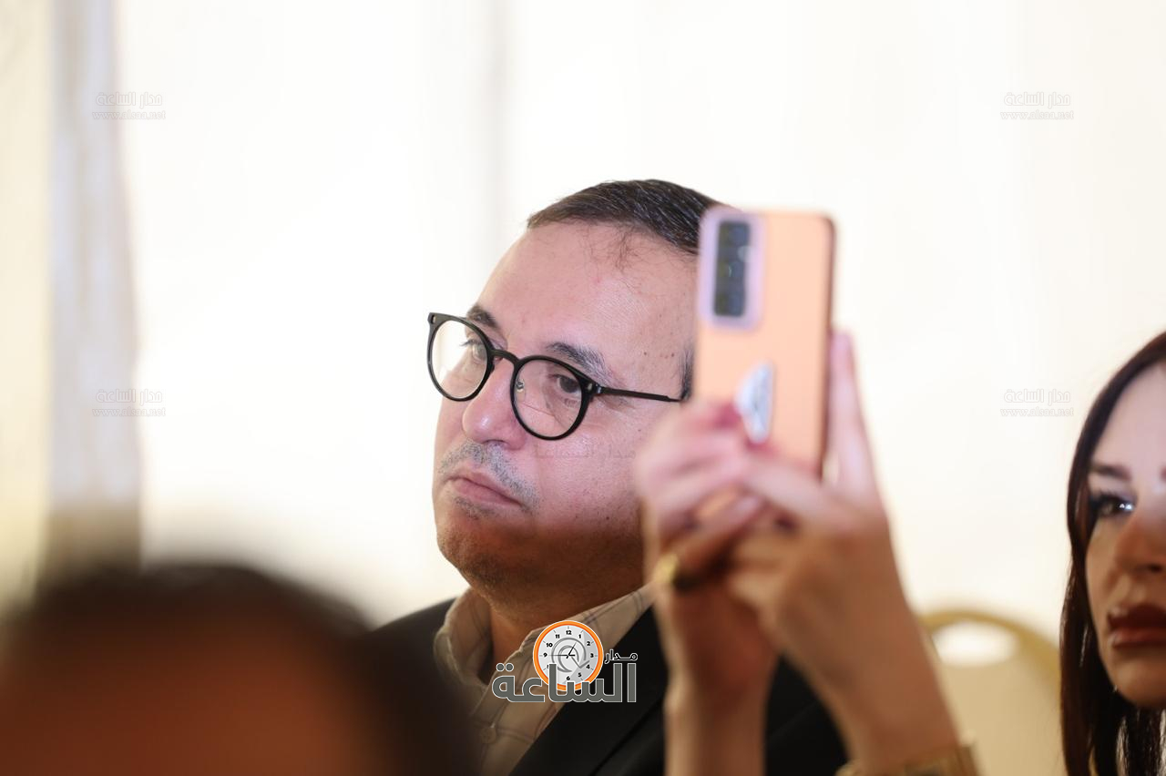 Madar Al-Saa Images 0.7559481400641022