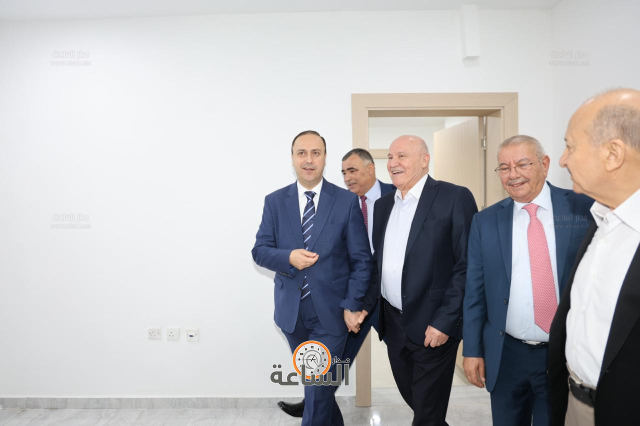 Madar Al-Saa Images 0.16516454497007615