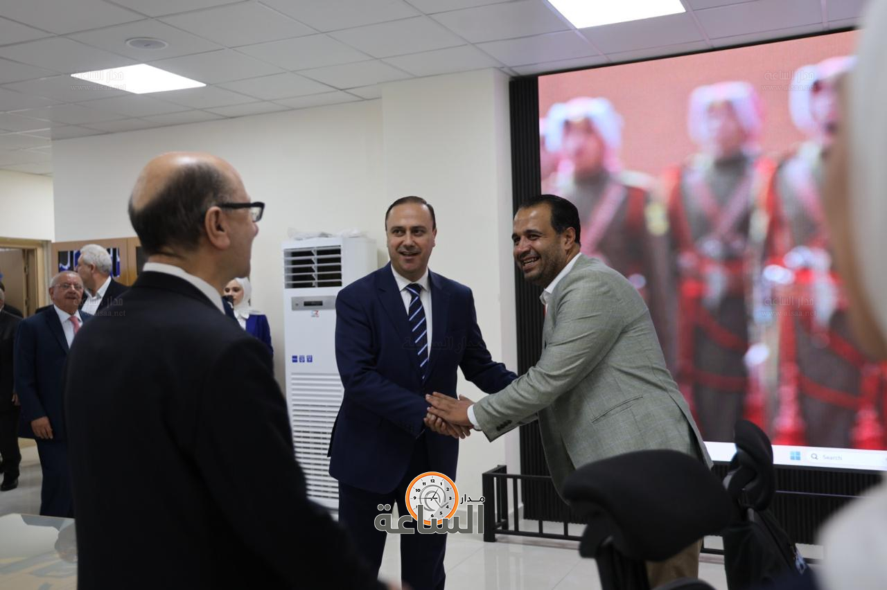 Madar Al-Saa Images 0.5605671692731292