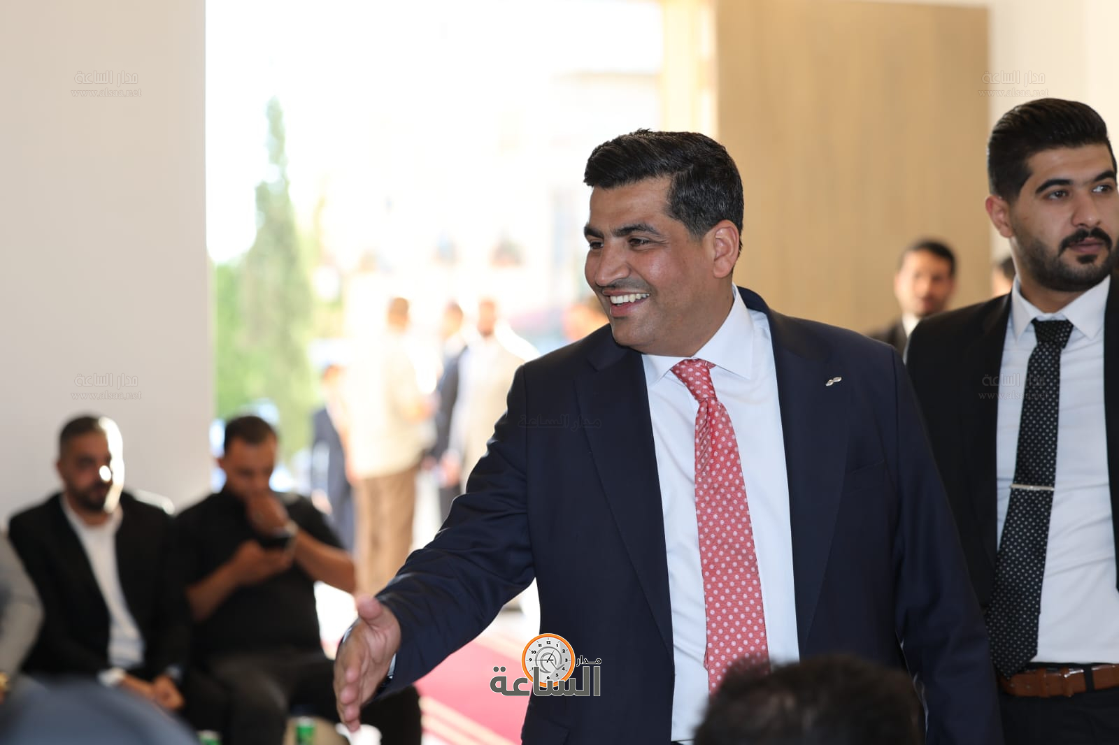 Madar Al-Saa Images 0.6692072072399873