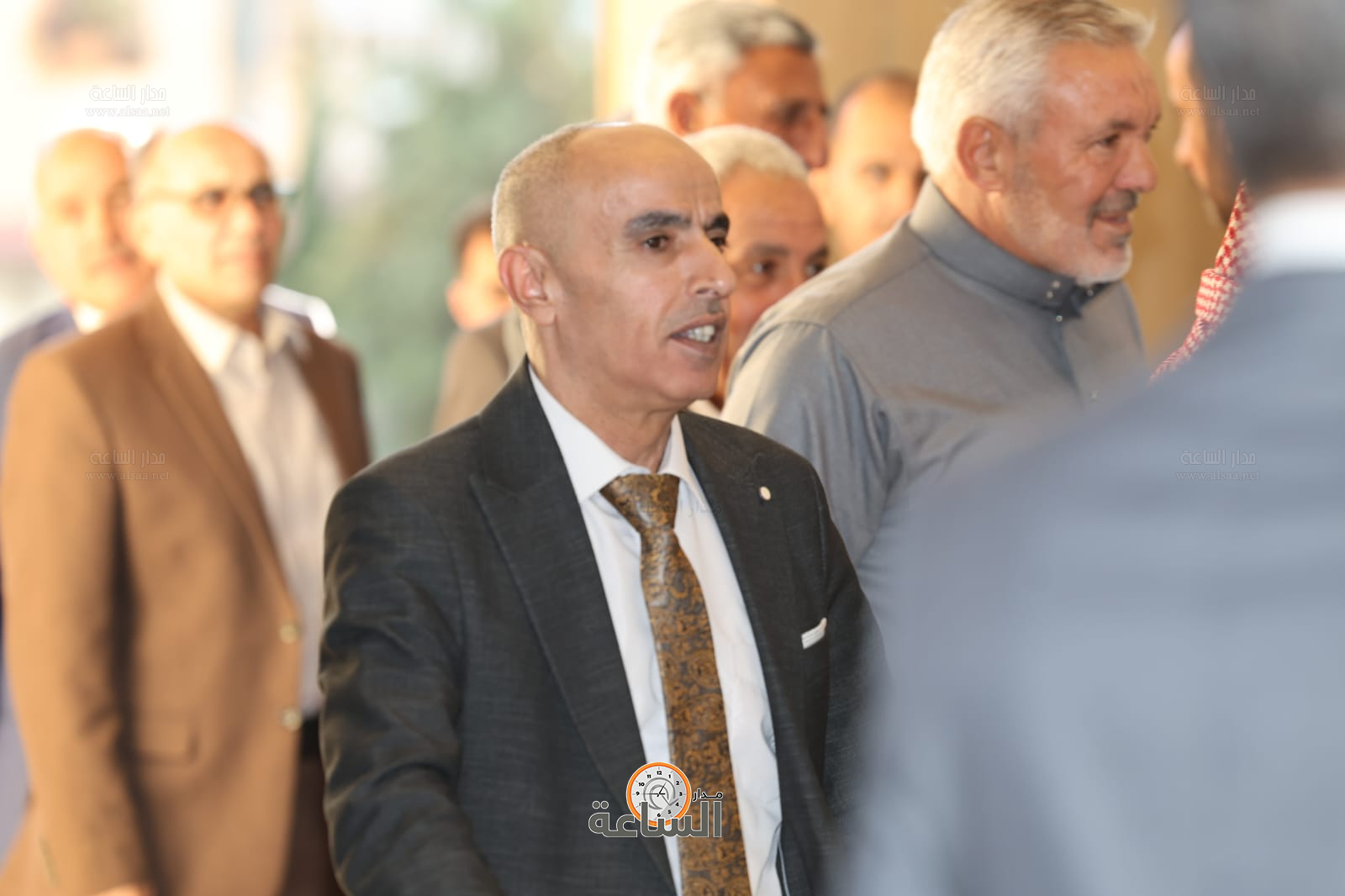 Madar Al-Saa Images 0.017237670708800557