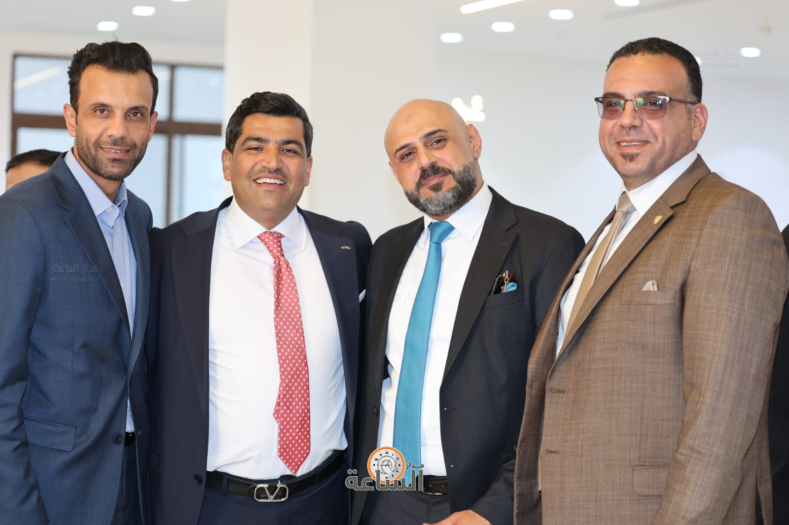 Madar Al-Saa Images 0.30256750325945125