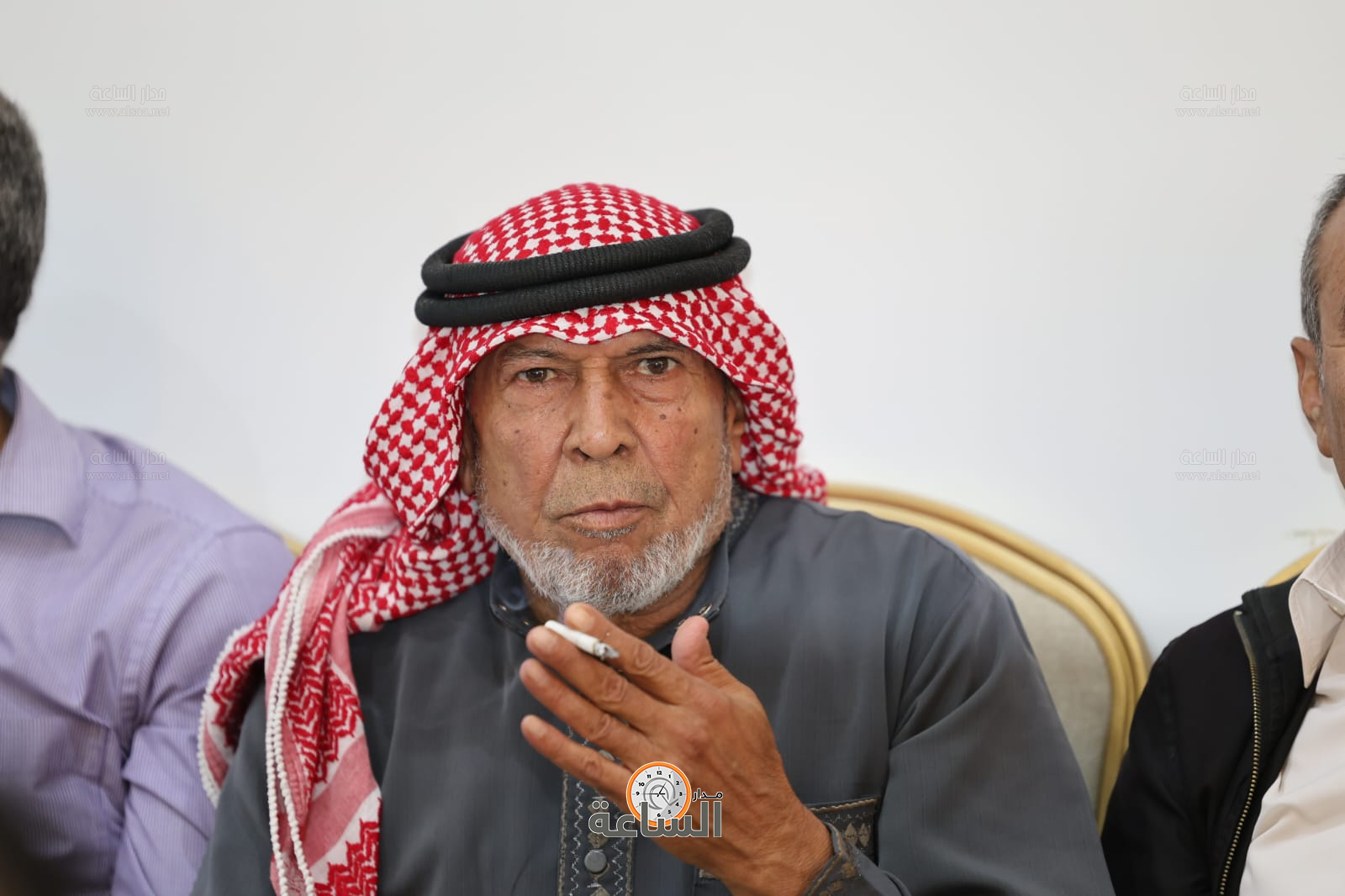 Madar Al-Saa Images 0.31415687414947624