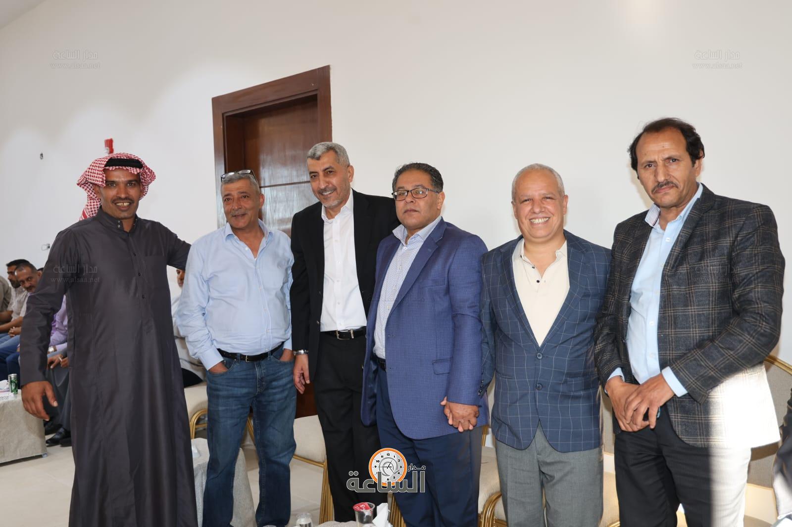 Madar Al-Saa Images 0.03761051825349215