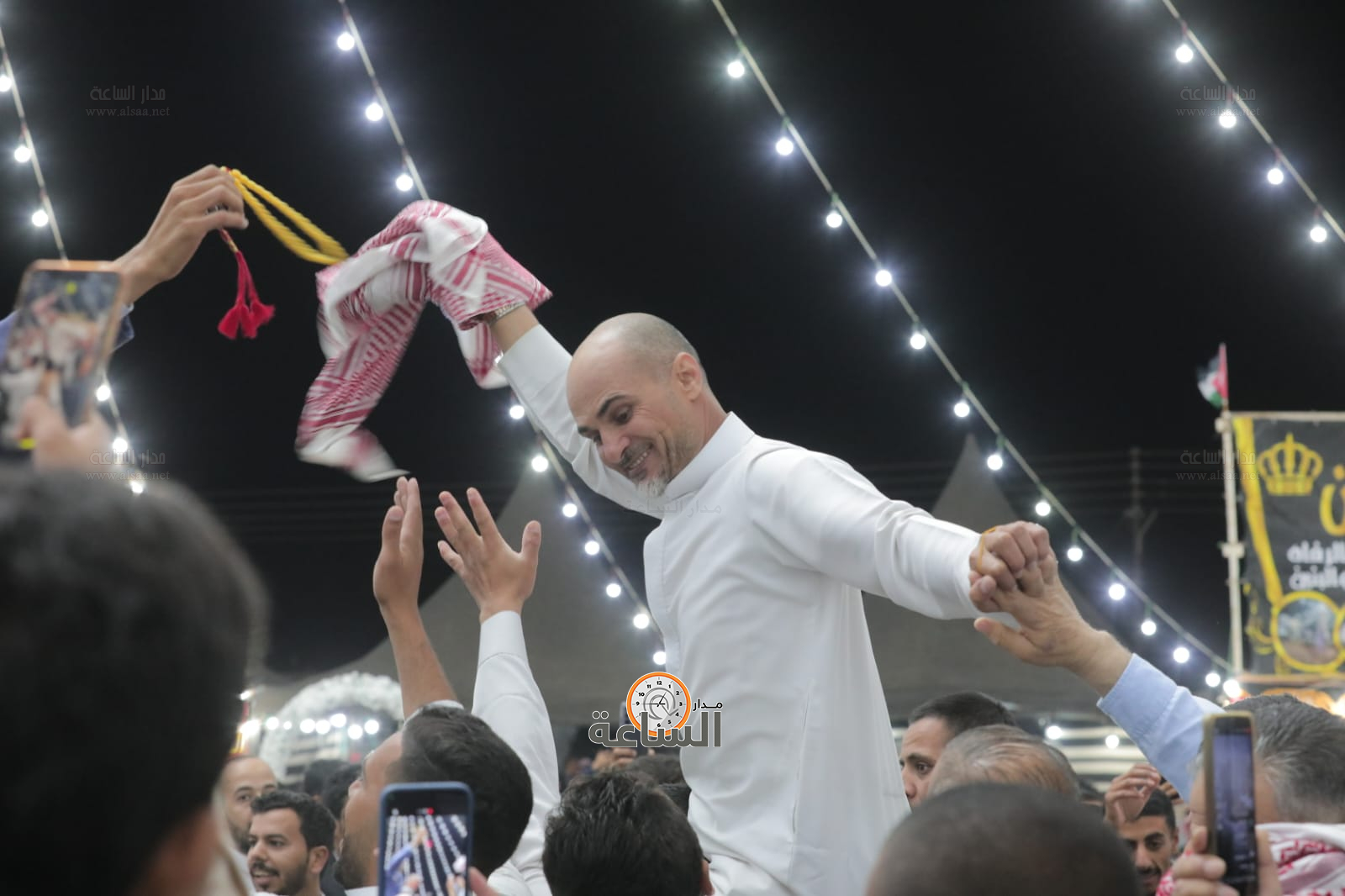 Madar Al-Saa Images 0.9392912680495545