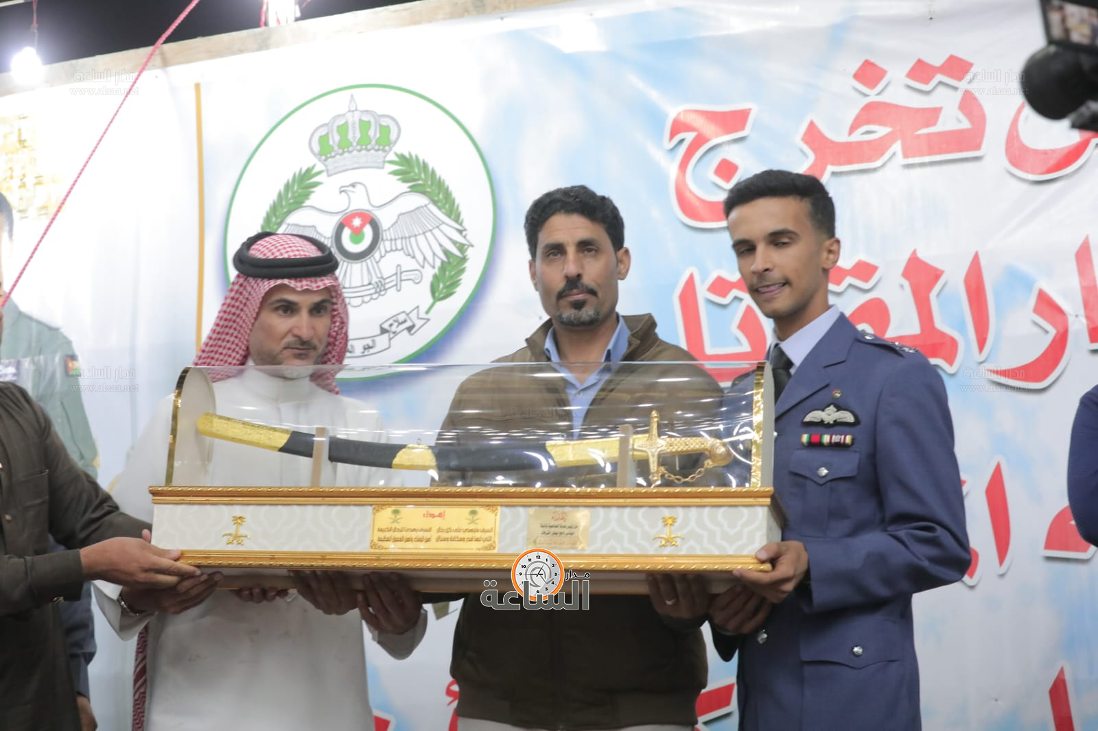 Madar Al-Saa Images 0.09480732487132304