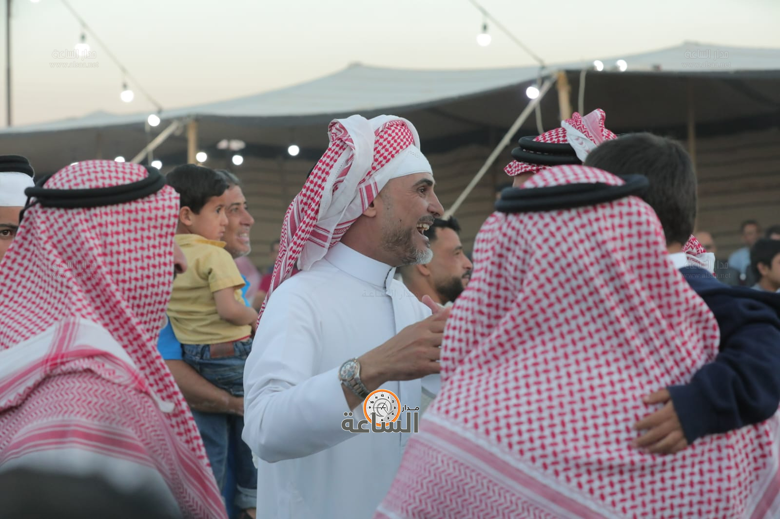 Madar Al-Saa Images 0.2941772376613766