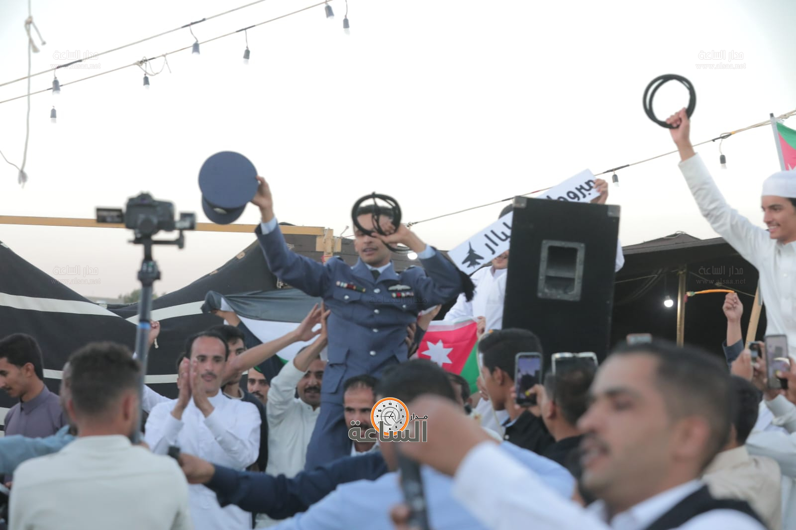 Madar Al-Saa Images 0.3286087126089907