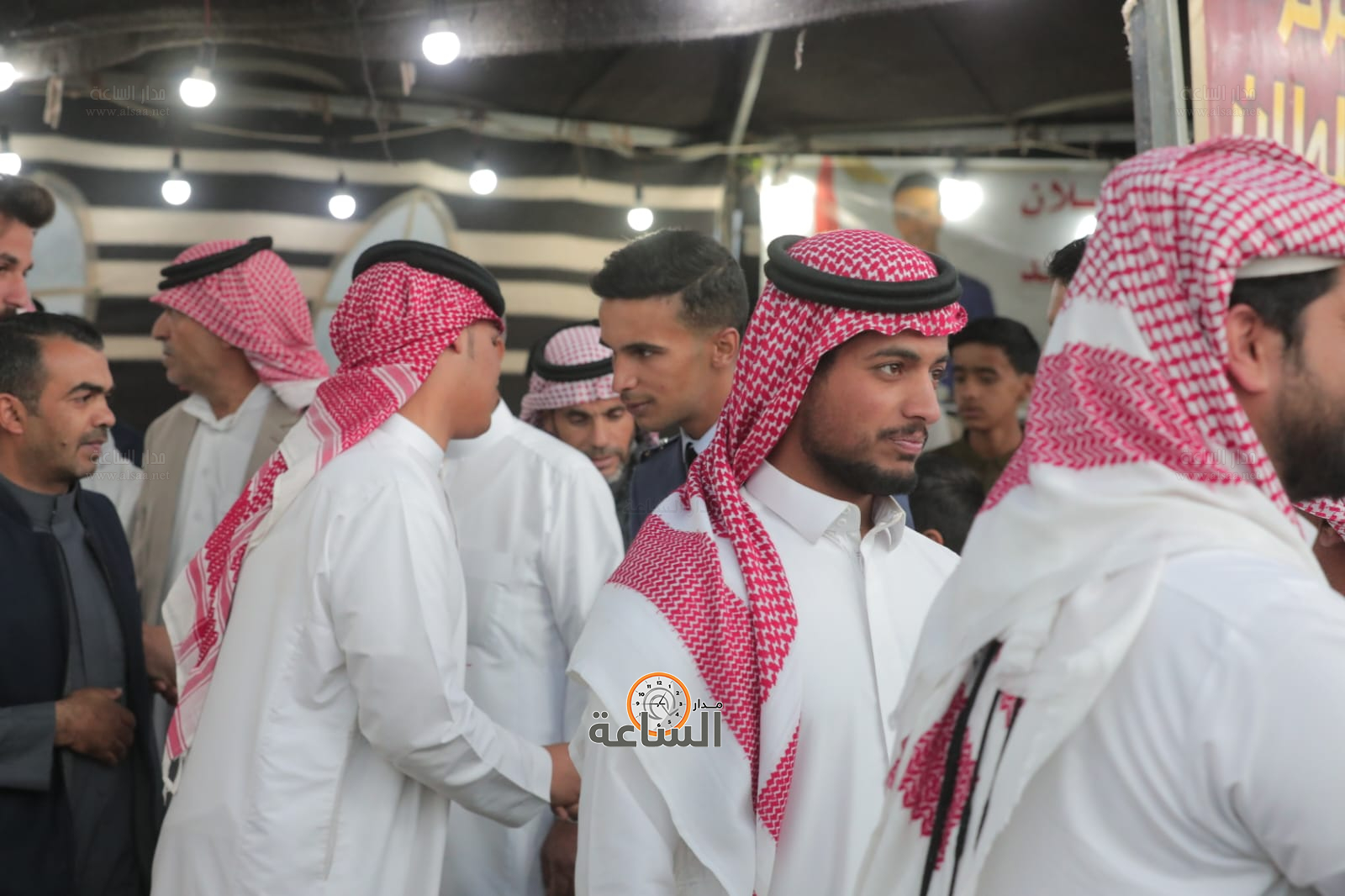 Madar Al-Saa Images 0.8354779454272362