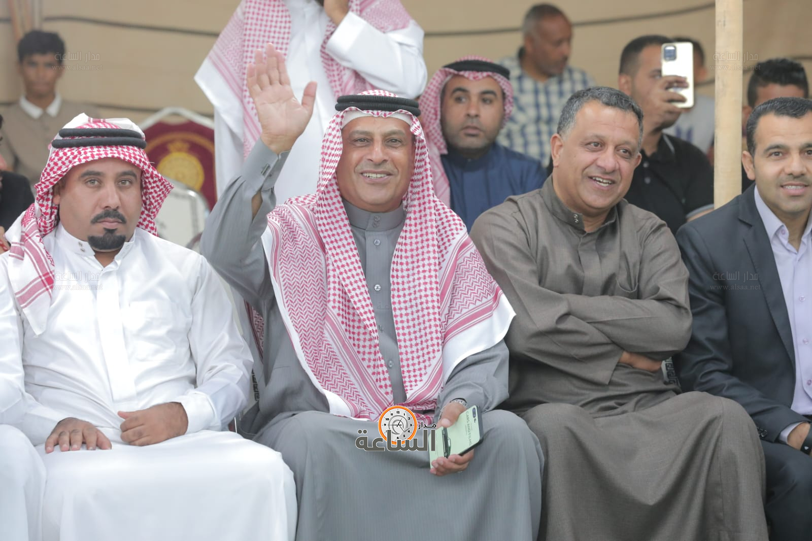 Madar Al-Saa Images 0.6423622456758815