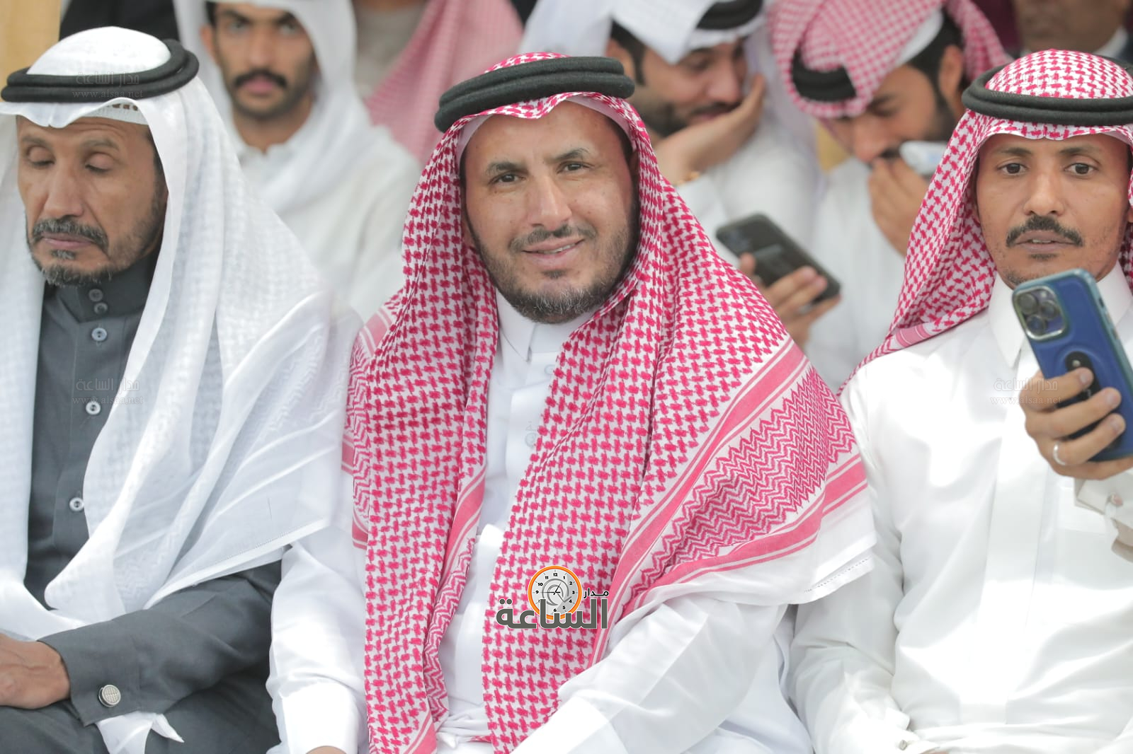 Madar Al-Saa Images 0.3521255950551594