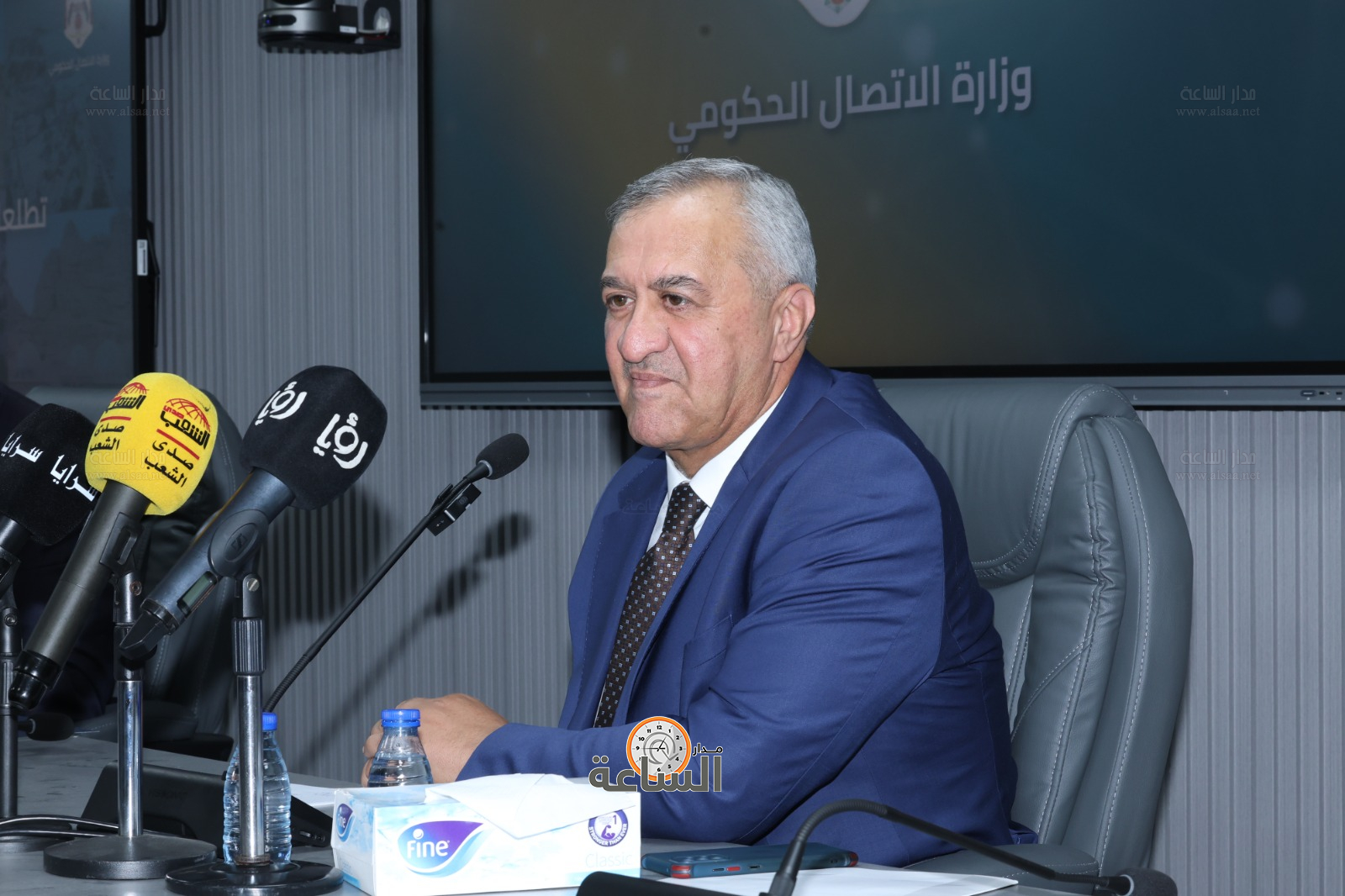 Madar Al-Saa Images 0.8714087421088711