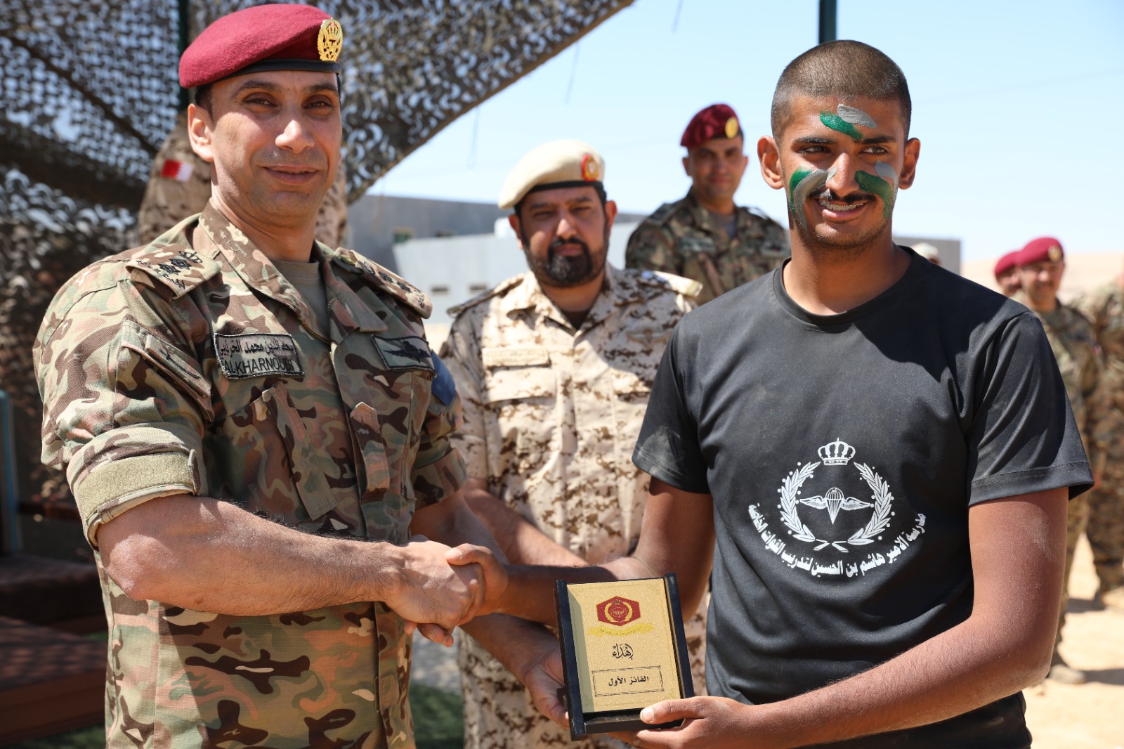 Madar Al-Saa Images 0.6604063995778235