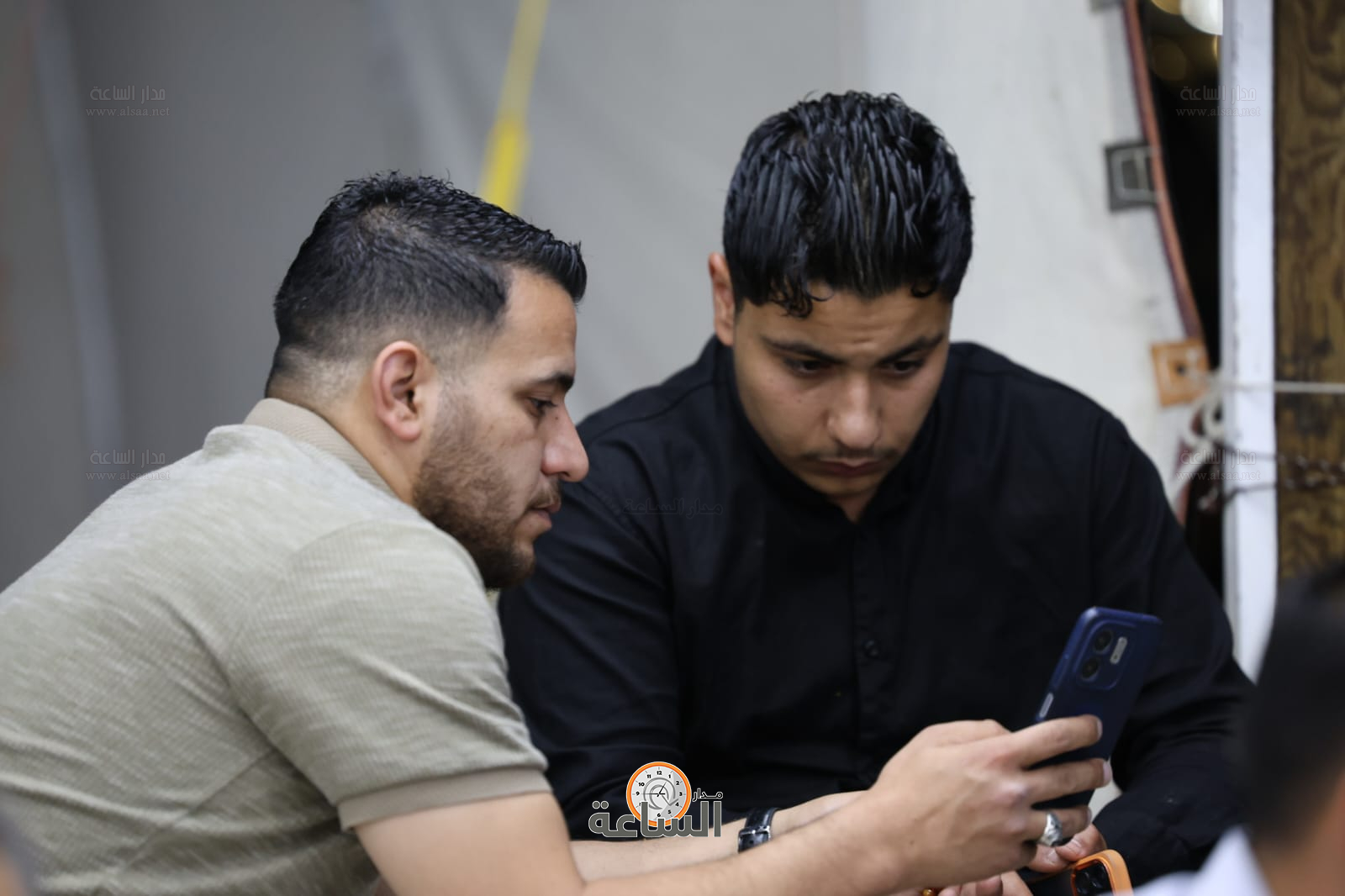 Madar Al-Saa Images 0.9794644620040359