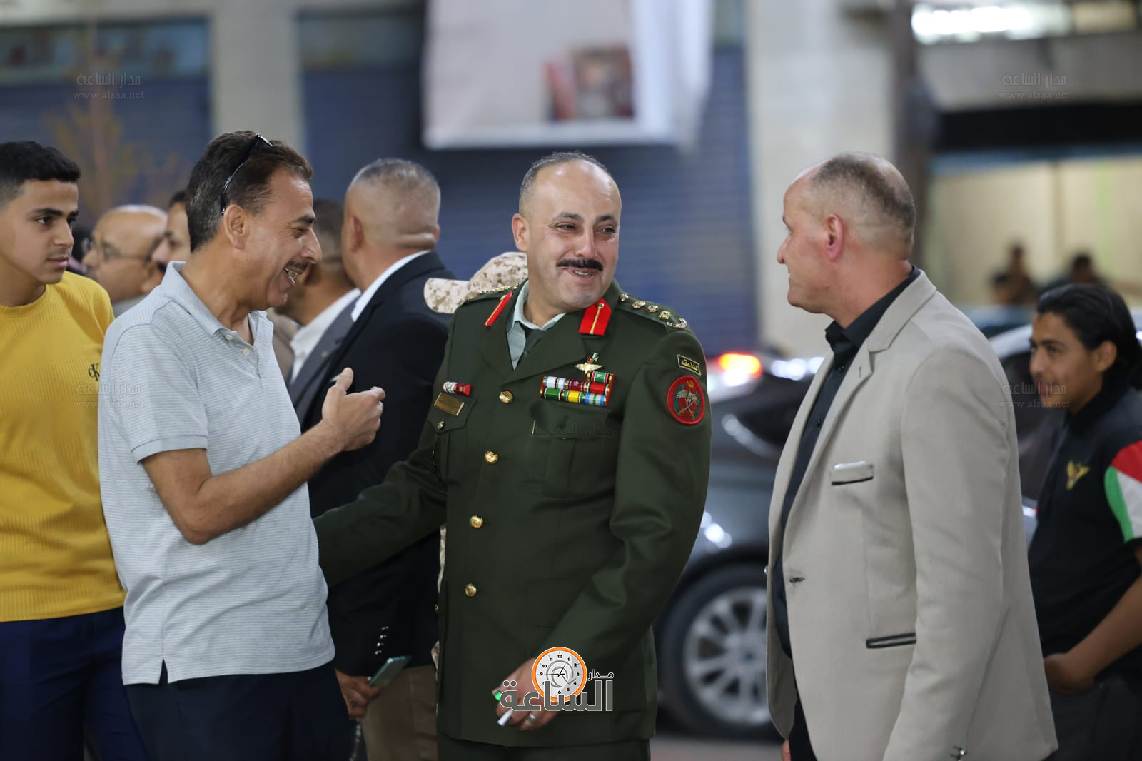 Madar Al-Saa Images 0.42624083468324325