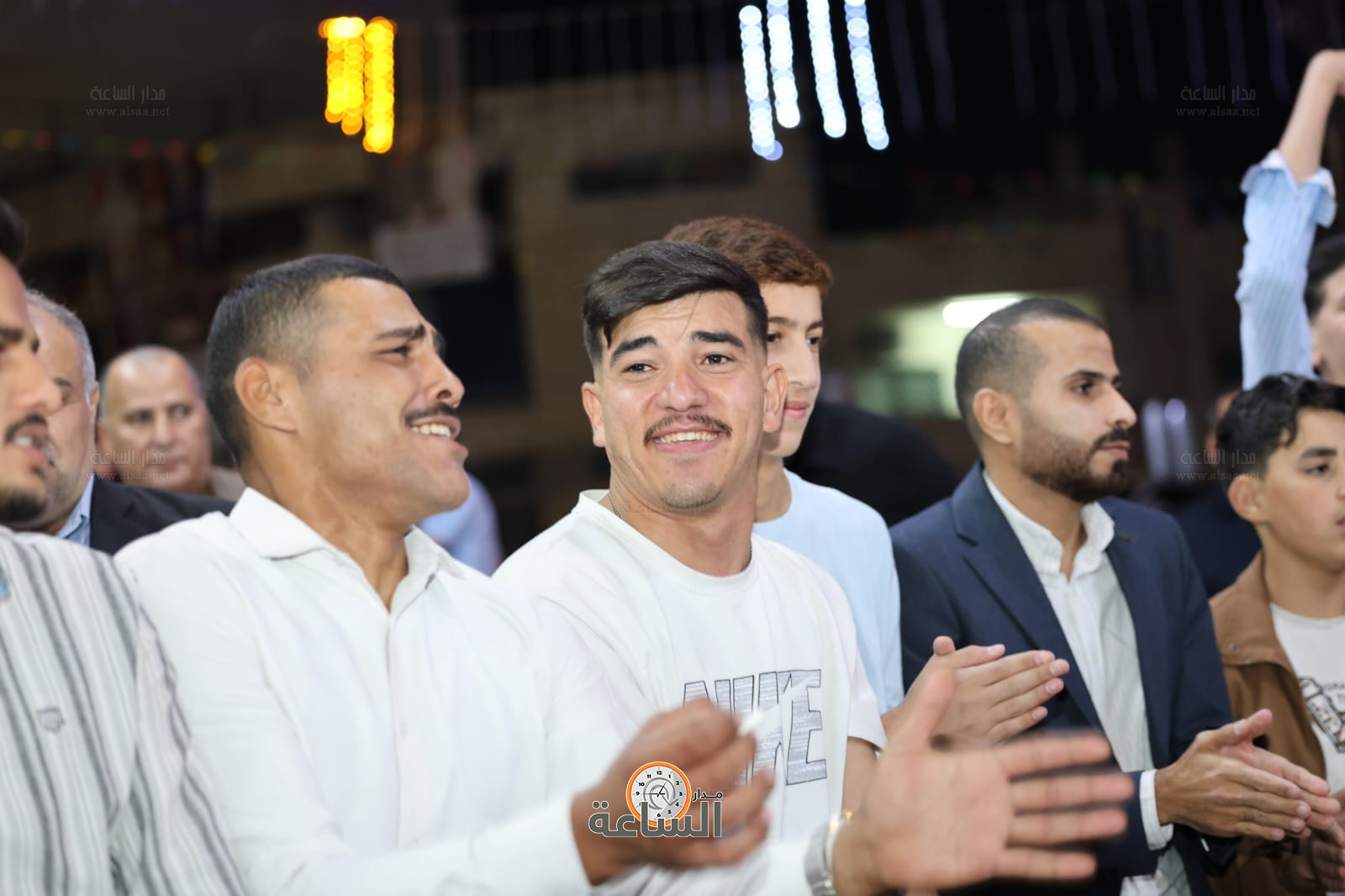 Madar Al-Saa Images 0.8807499871836176