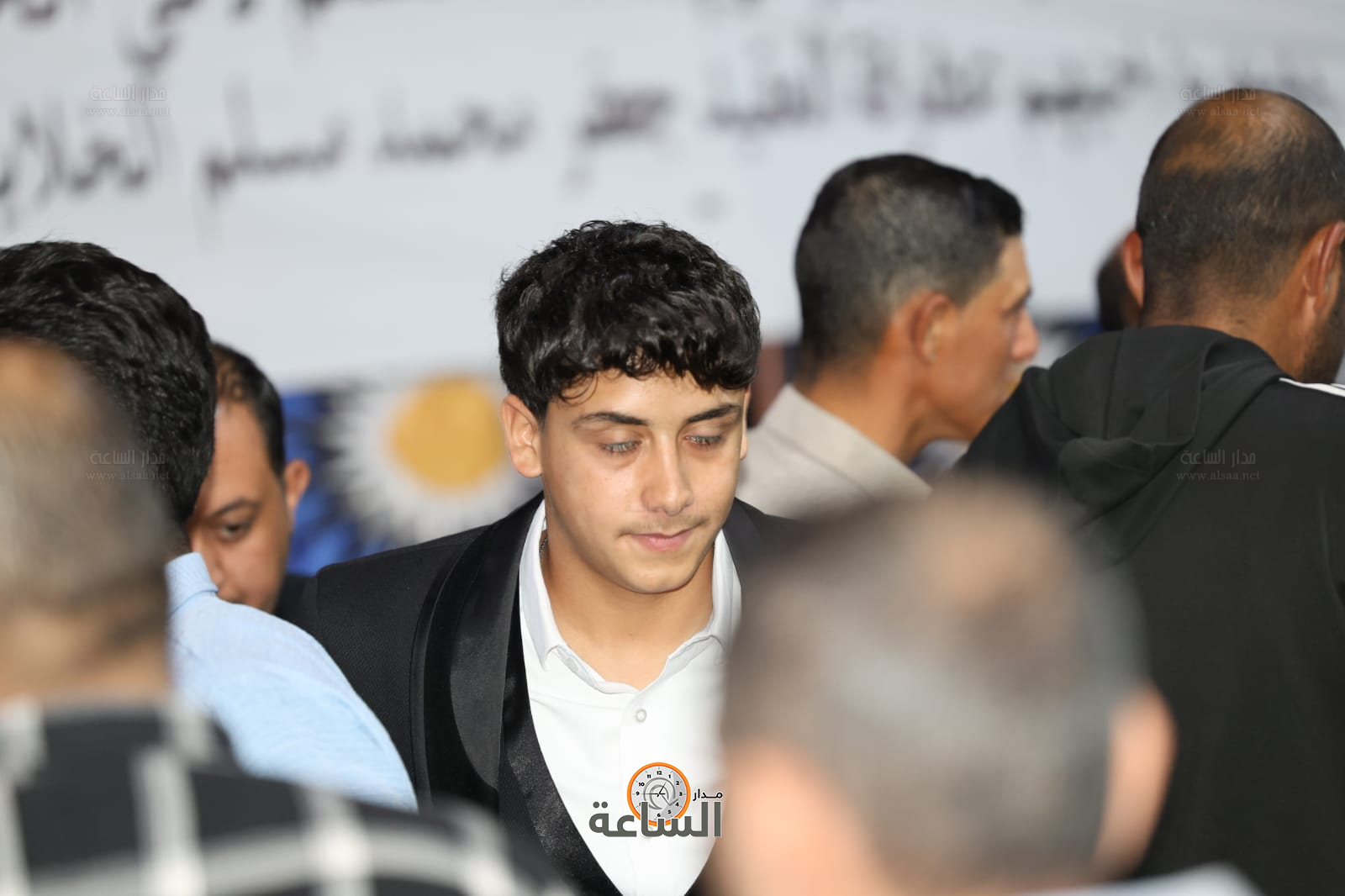 Madar Al-Saa Images 0.5219884279923326