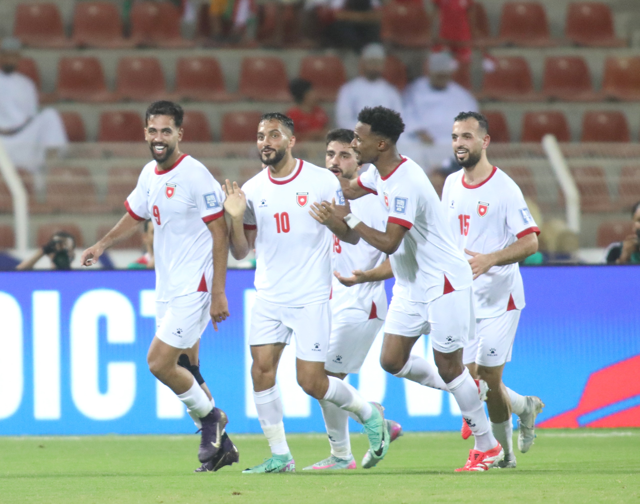 Madar Al-Saa Images 0.7965064655413804