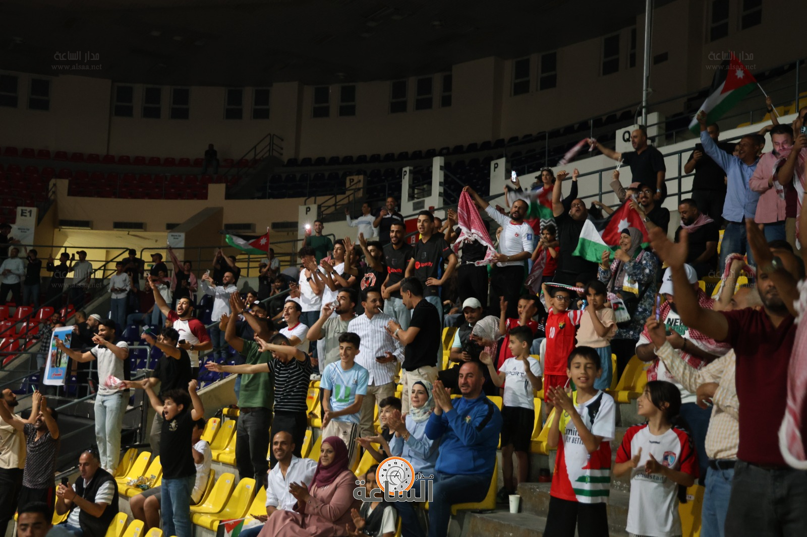 Madar Al-Saa Images 0.8676229530845182