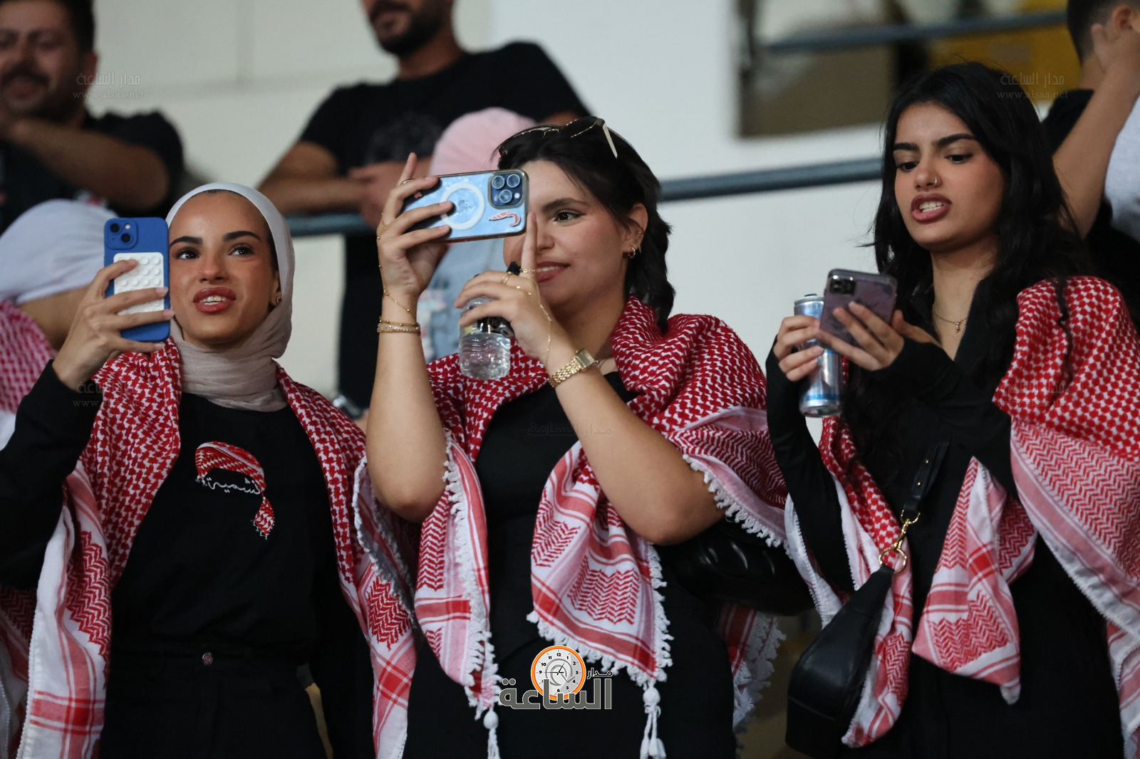 Madar Al-Saa Images 0.5724985390853243