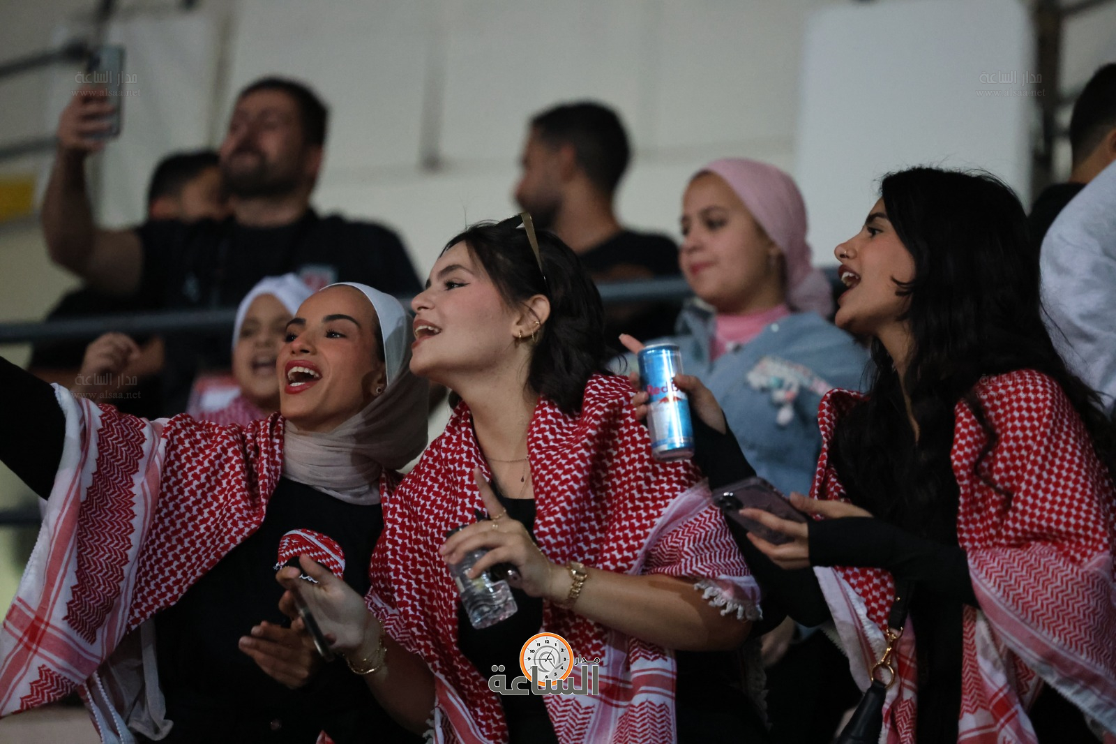 Madar Al-Saa Images 0.9545724221196055