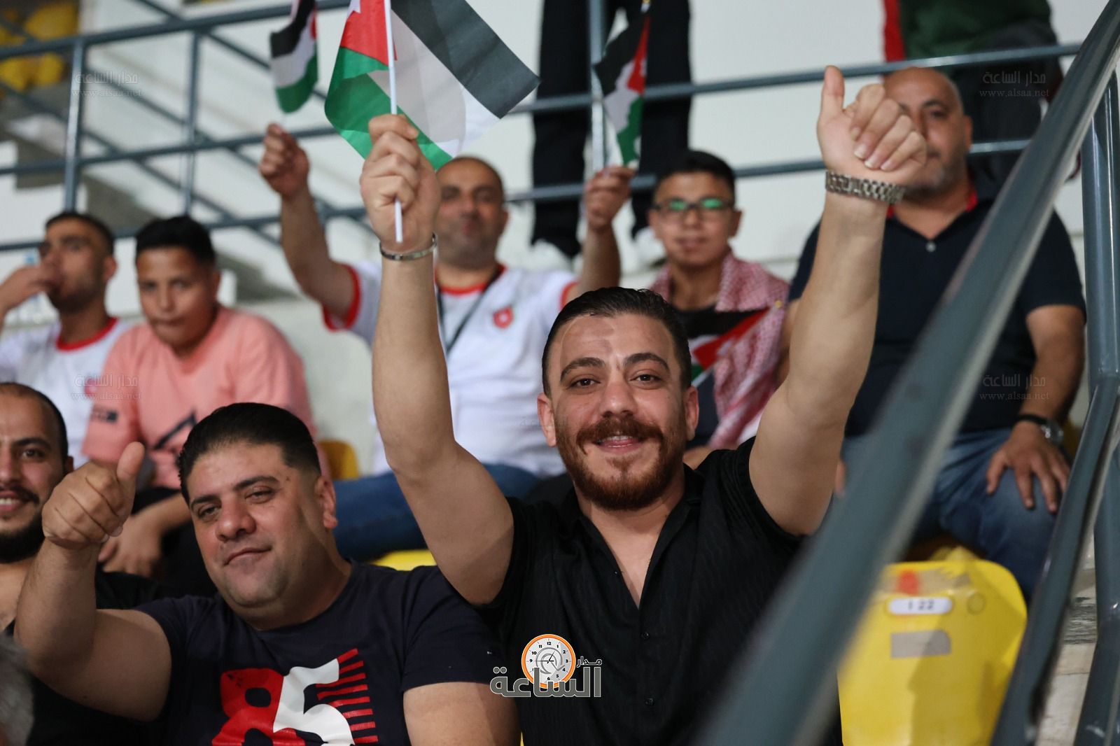 Madar Al-Saa Images 0.8782429735583285