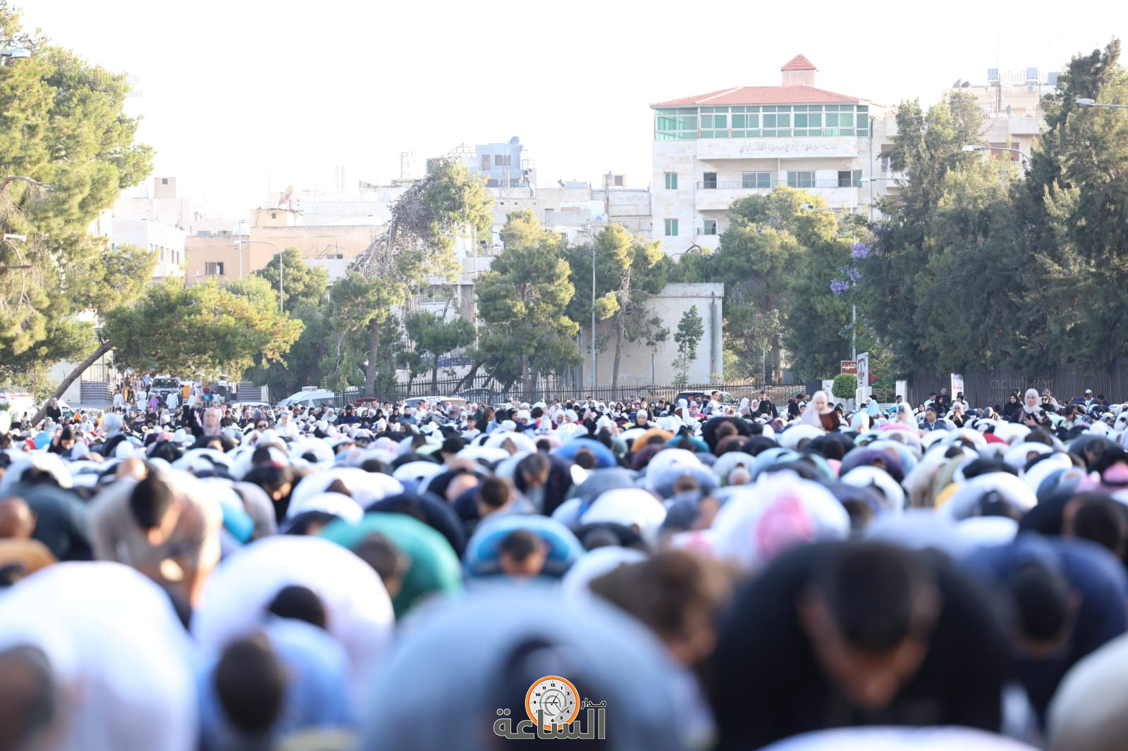 Madar Al-Saa Images 0.6374839392999356