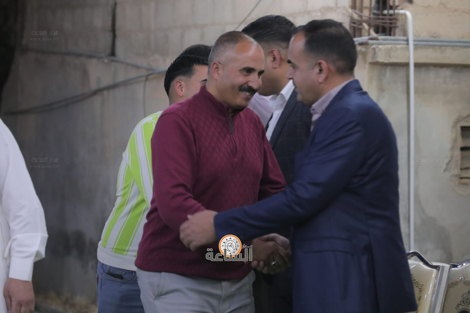 Madar Al-Saa Images 0.5315585828685009