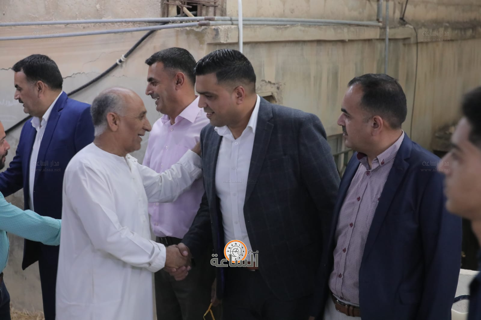 Madar Al-Saa Images 0.40770896020638736