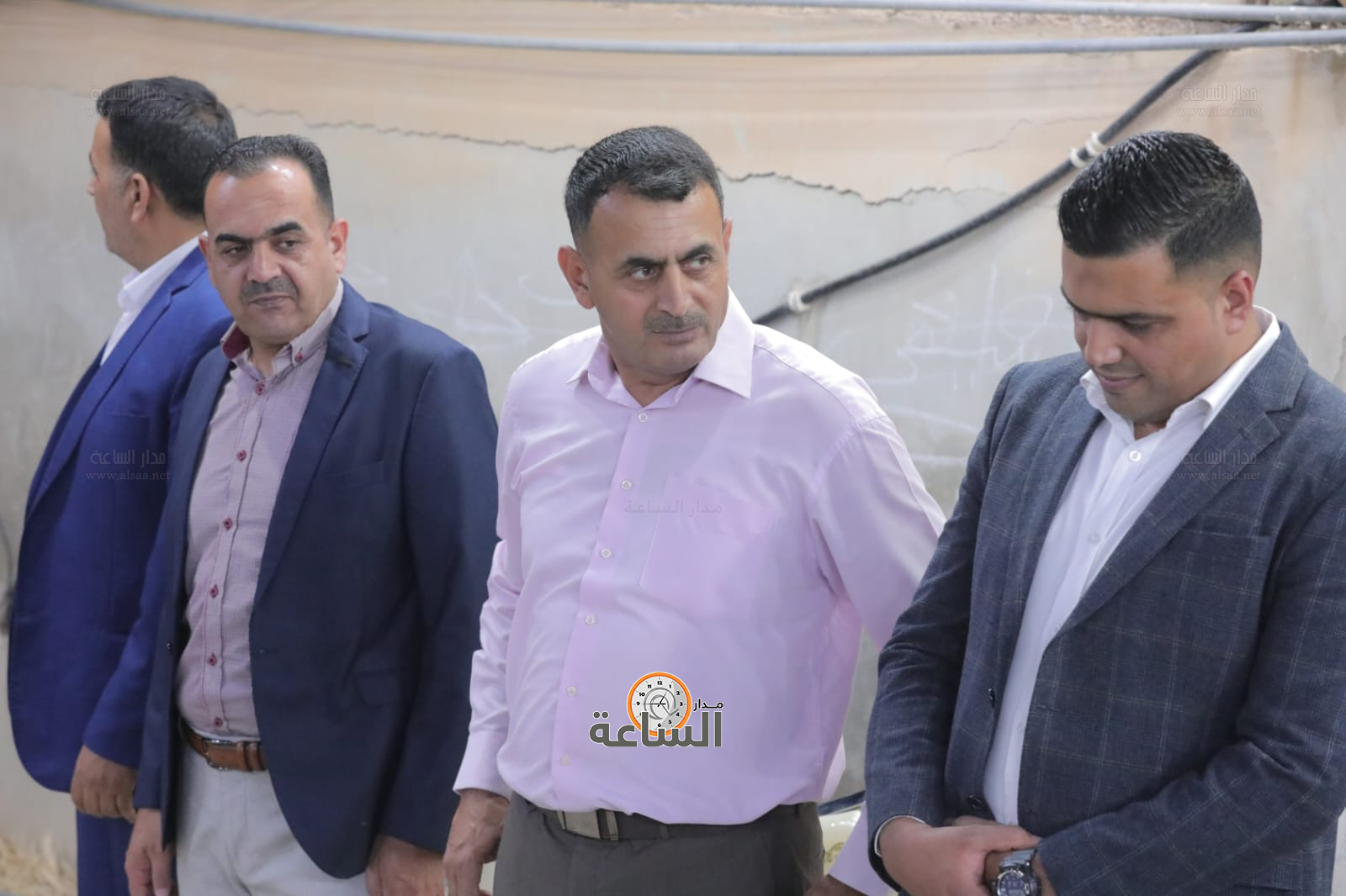 Madar Al-Saa Images 0.4106654789432779