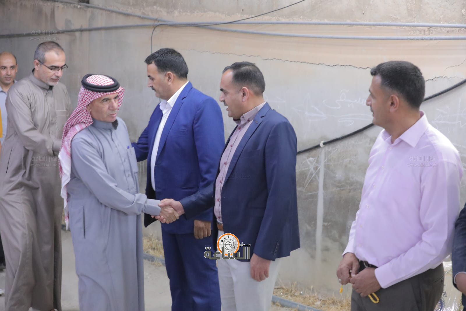 Madar Al-Saa Images 0.40112654886875476