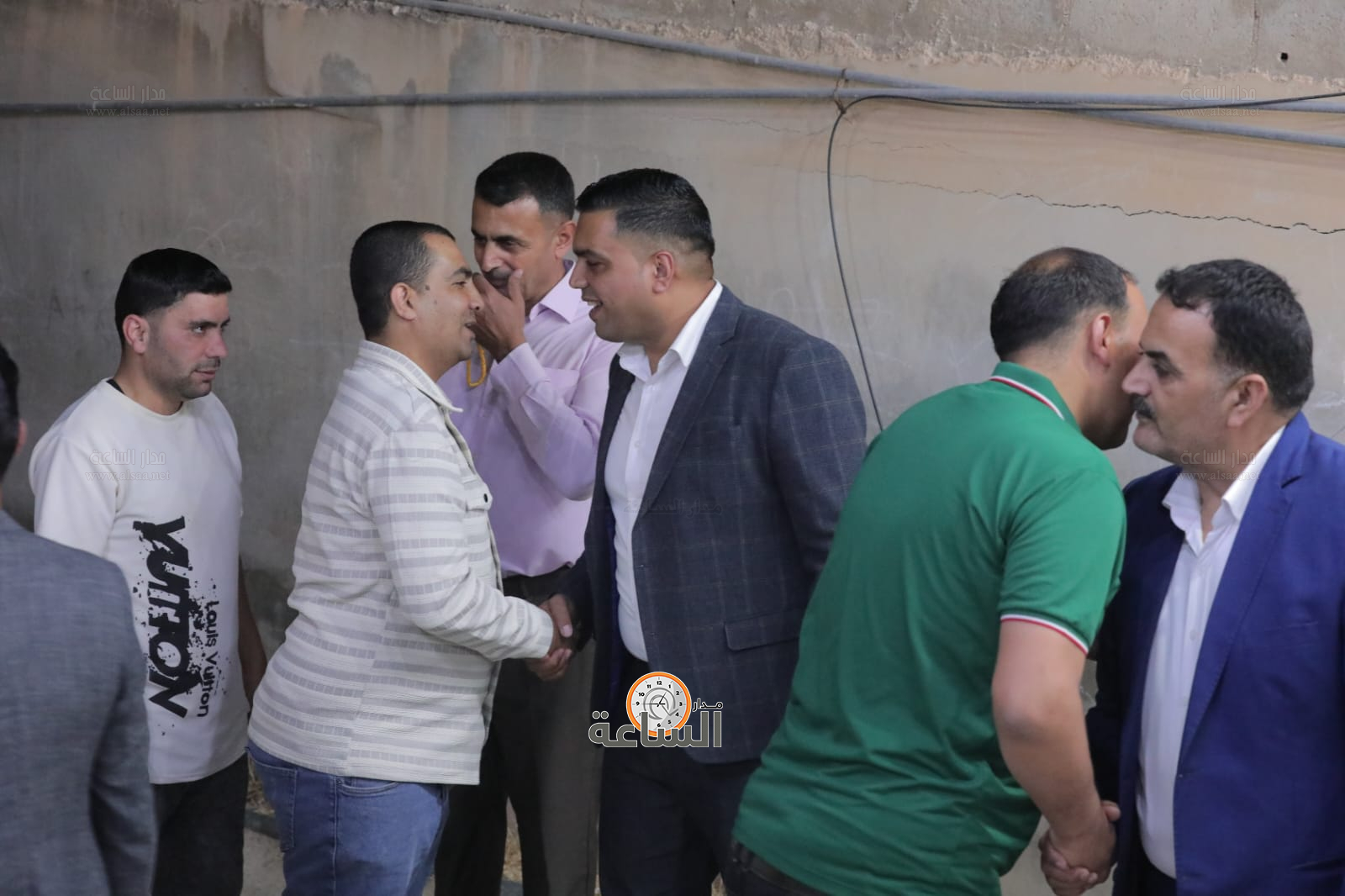 Madar Al-Saa Images 0.8251814718088684