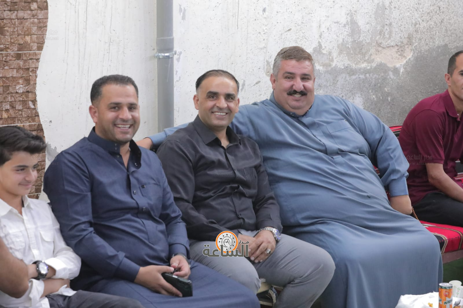 Madar Al-Saa Images 0.4042230654572563